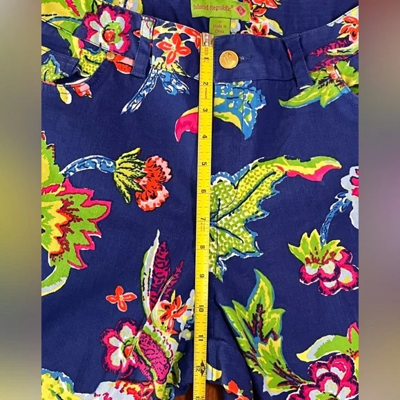 Marked HALF price Hawaiian Print pants - Picture 6 of 11